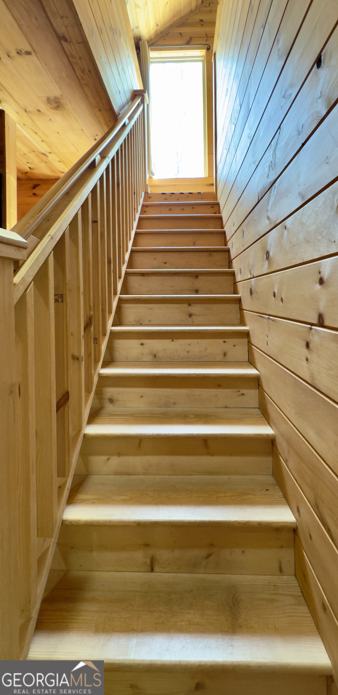 469 Vista View Place Cleveland, GA 30528 - Photo 14 of 39 a view of entryway