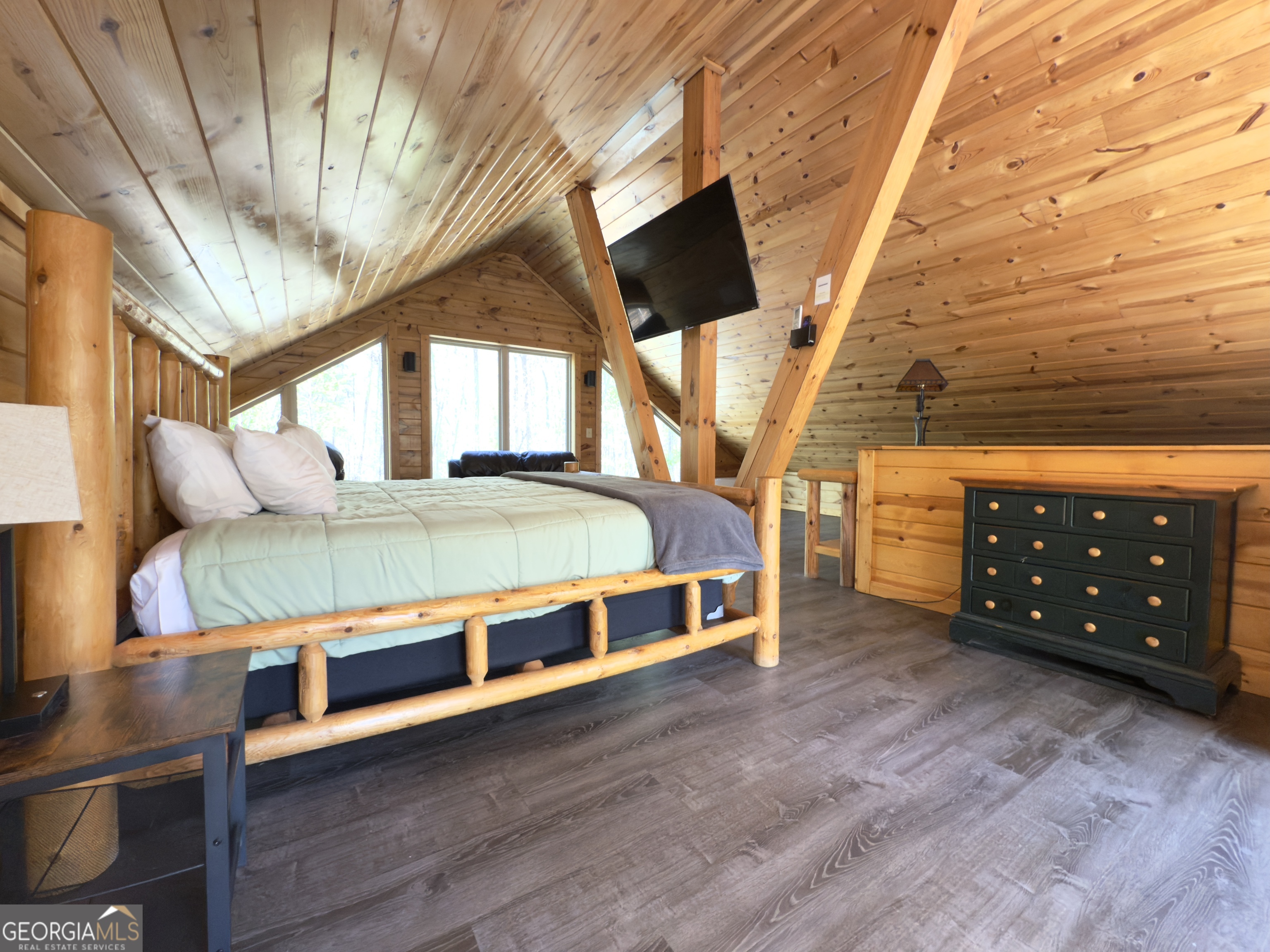 469 Vista View Place Cleveland, GA 30528 - Photo 15 of 39 a room with furniture and a flat screen tv