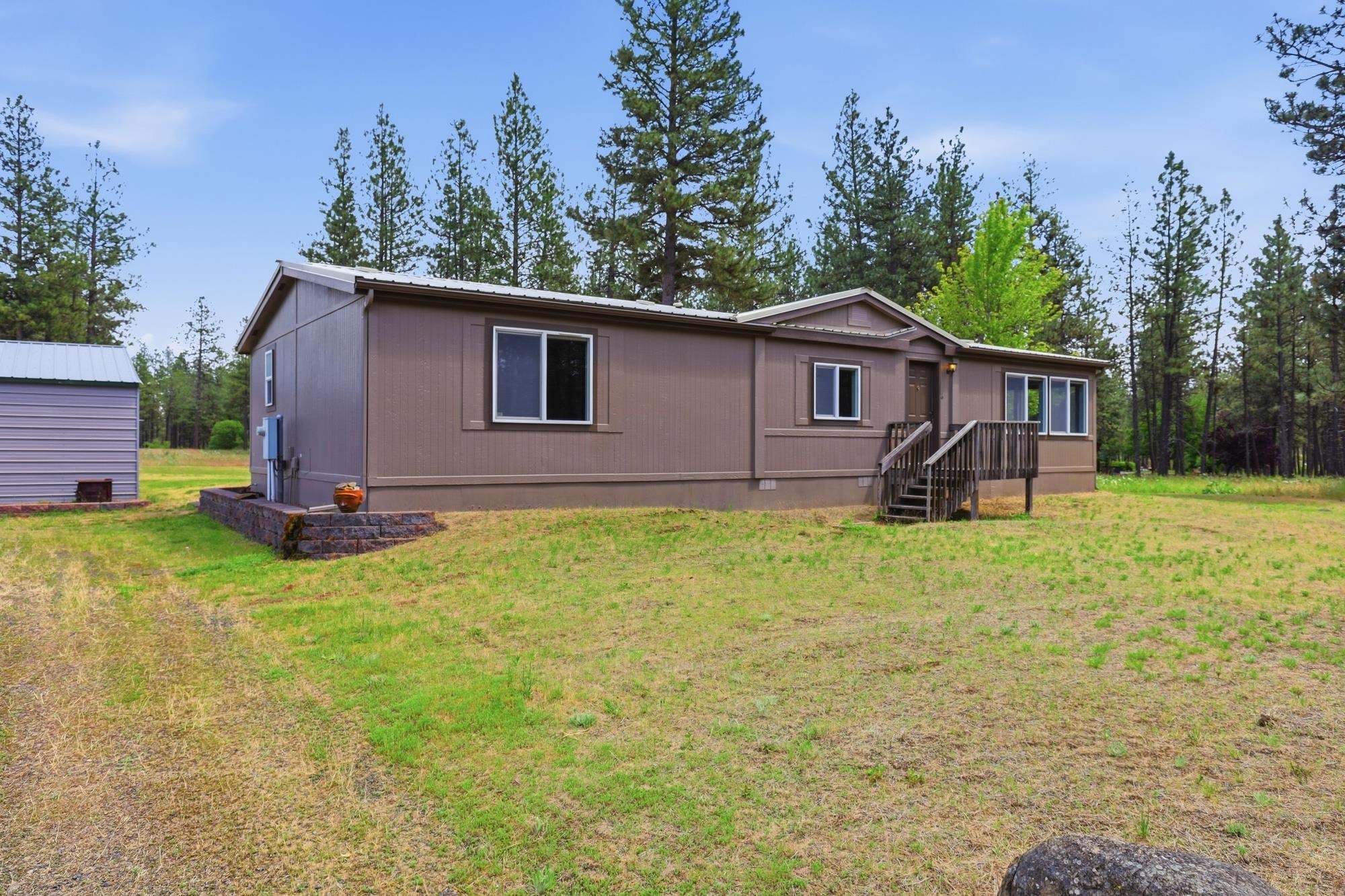 18507 South Nevada Street Spangle, WA 99031 - Photo 3 of 46