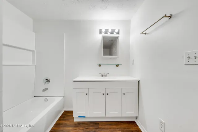 $1,525 | 3035 Lucoma Drive, Jacksonville, FL 32254