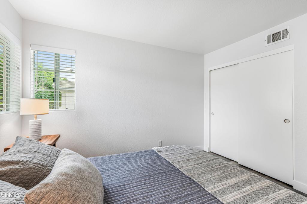 517 Orilla Walk Oxnard, CA 93030 - Photo 18 of 34 a view of bedroom