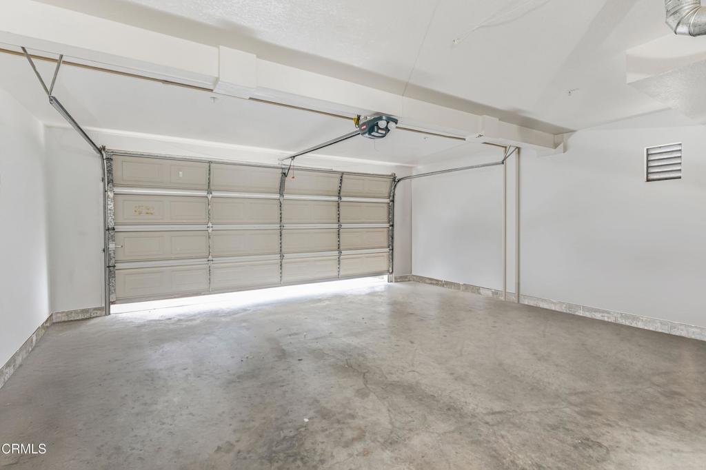 517 Orilla Walk Oxnard, CA 93030 - Photo 30 of 34 a view of a garage