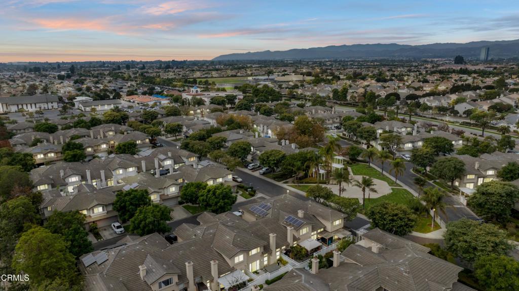 517 Orilla Walk Oxnard, CA 93030 - Photo 32 of 34 an aerial view of multiple house