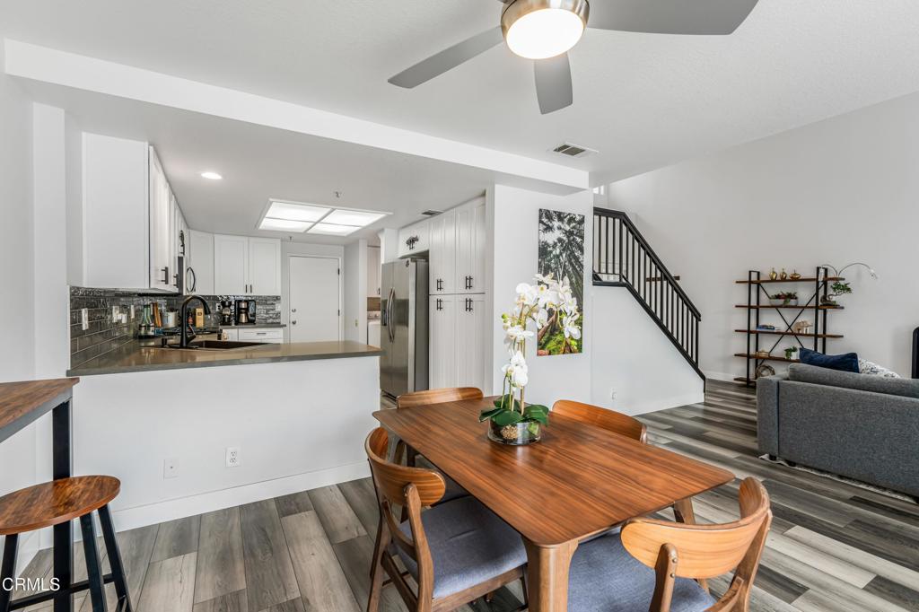 517 Orilla Walk Oxnard, CA 93030 - Photo 8 of 34 a view of kitchen with furniture and wooden floor