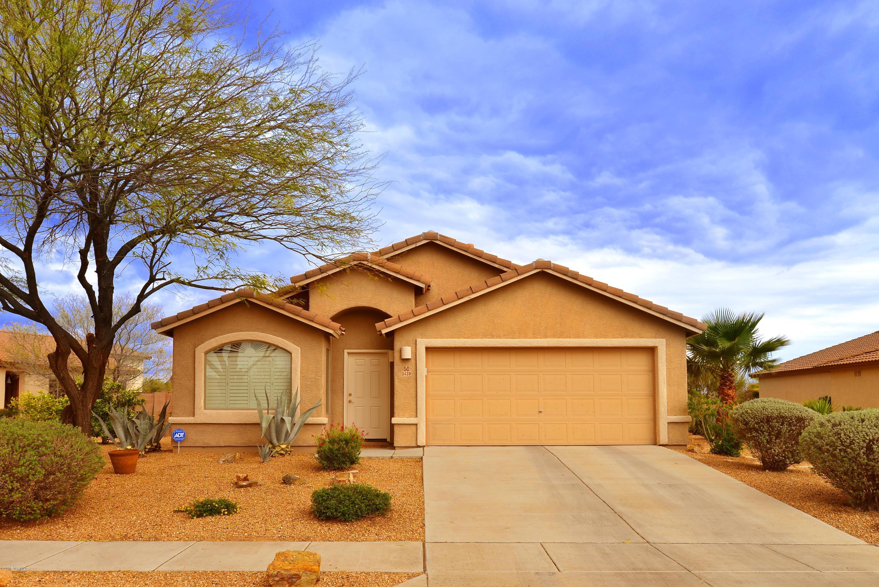 3439 South Desert Motif Road Tucson, AZ 85735 - Photo 1 of 26