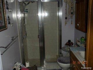 255 West Sutton Road Metamora, MI 48455 - Photo 15 of 25 Bath.jpg