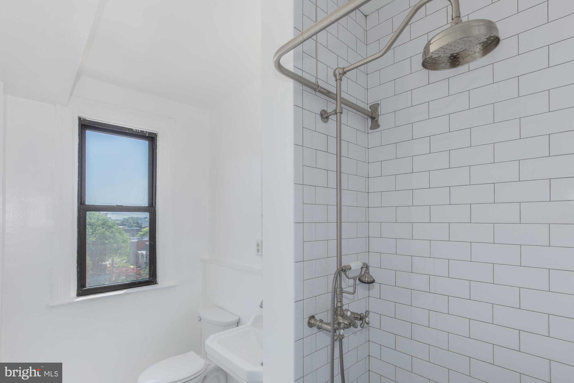 1915 16th Street Northwest, Unit 604 Washington, DC 20009 - Photo 27 of 31