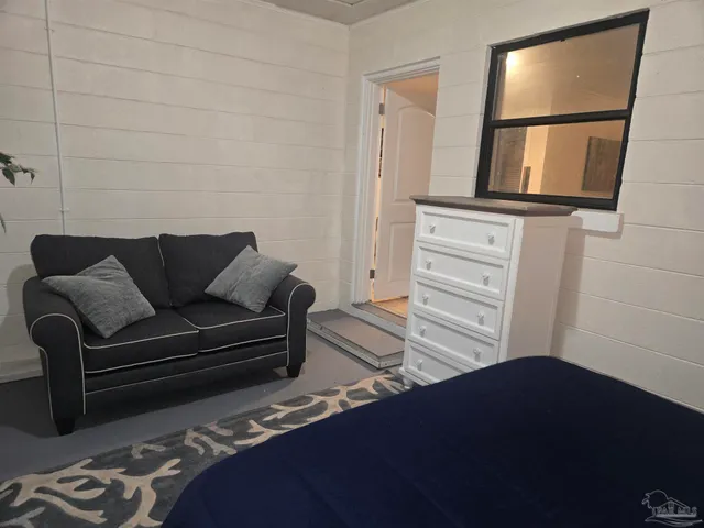 $1,395 | 1012 West Hernandez Street, Pensacola, FL 32501