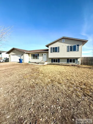 $315,000 | 274 Dry Creek Road, Dubois, ID 83423