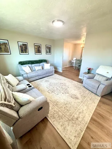 $315,000 | 274 Dry Creek Road, Dubois, ID 83423