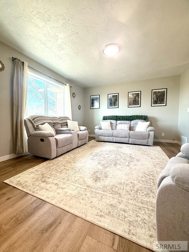 274 Dry Creek Road Dubois, ID 83423 - Photo 14 of 52