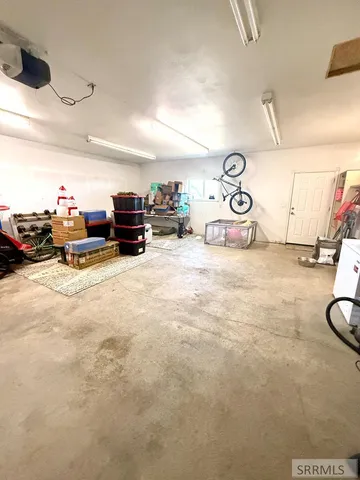 $315,000 | 274 Dry Creek Road, Dubois, ID 83423