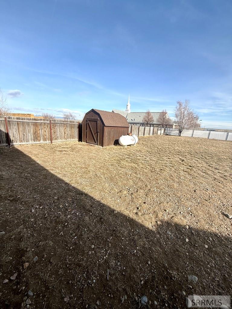 274 Dry Creek Road Dubois, ID 83423 - Photo 7 of 52