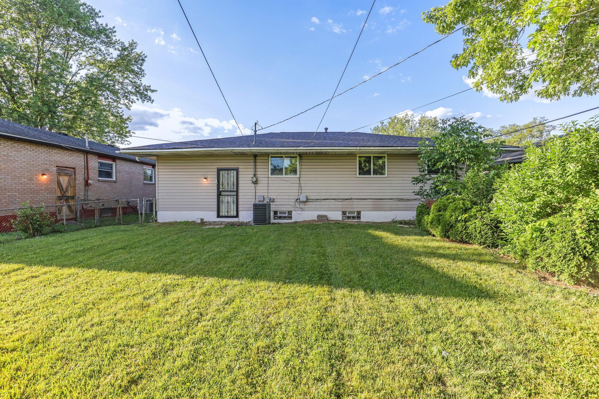 2781 Kenilworth Road Columbus, OH 43219 - Photo 33 of 35