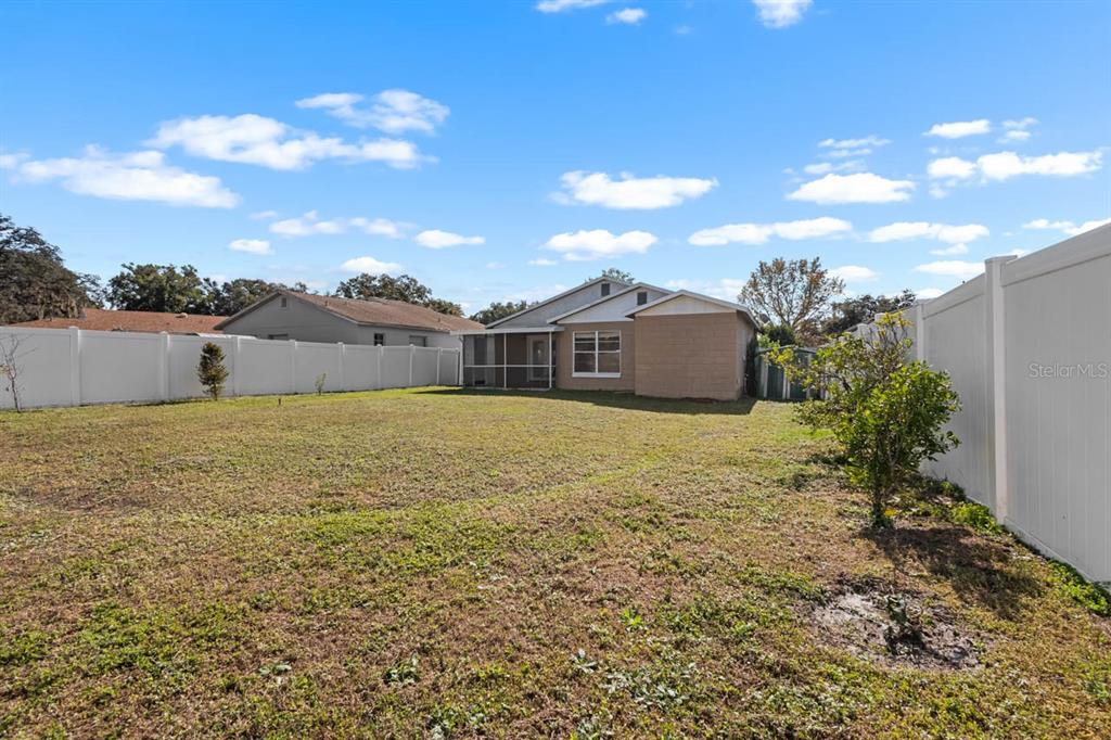 1424 Vinetree Drive Brandon, FL 33510 - Photo 25 of 28