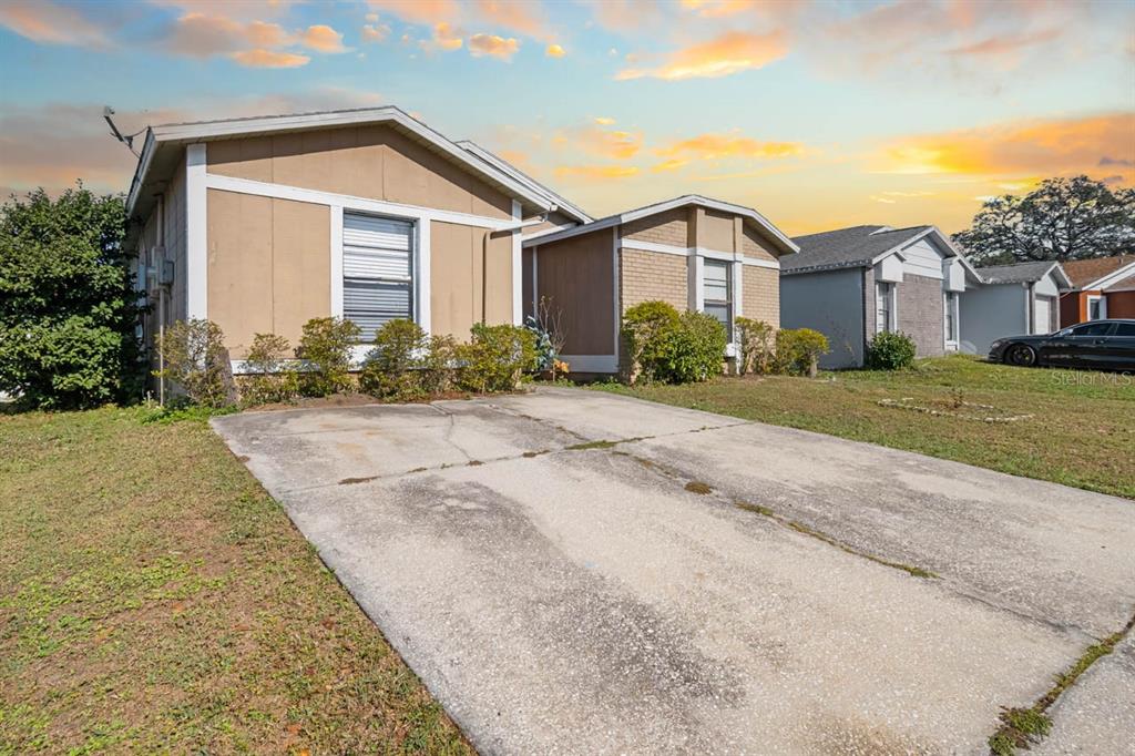 1424 Vinetree Drive Brandon, FL 33510 - Photo 27 of 28