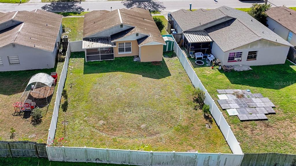 1424 Vinetree Drive Brandon, FL 33510 - Photo 3 of 28