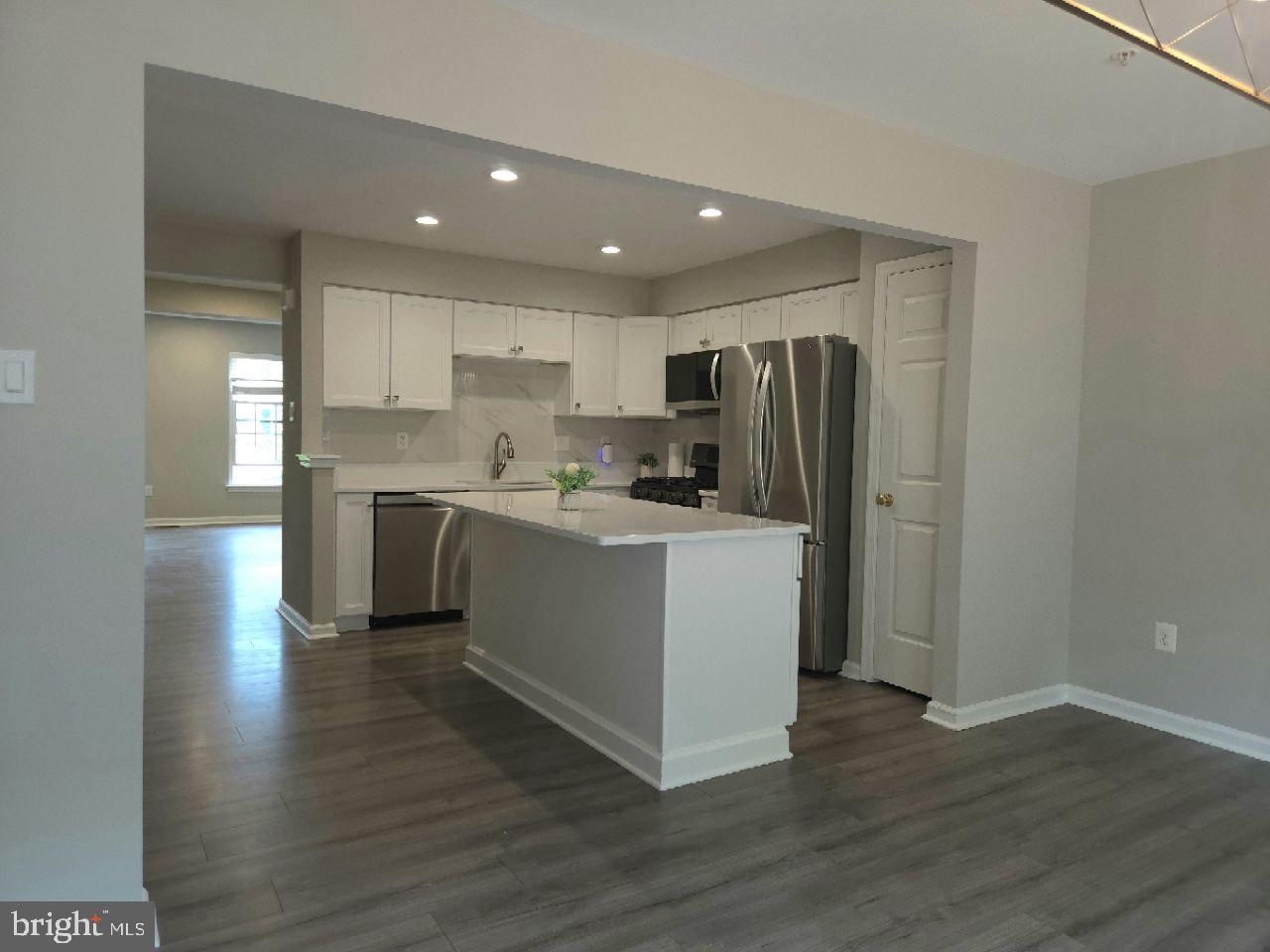 4613 Ripley Manor Terrace Olney, MD 20832 - Photo 10 of 39
