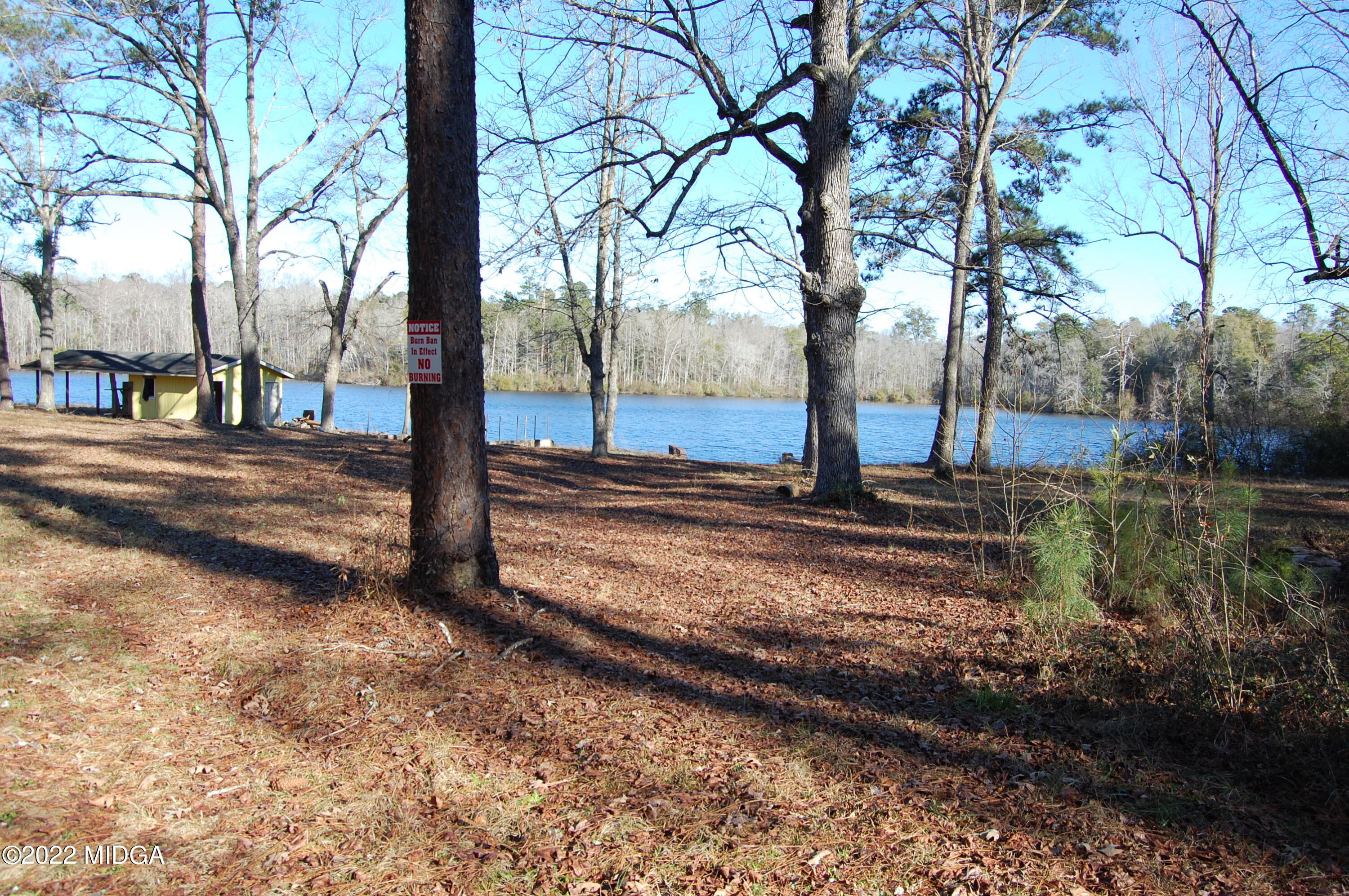 2802 Jeffersonville Road Macon, GA 31217 - Photo 27 of 32 a view of a yard with trees