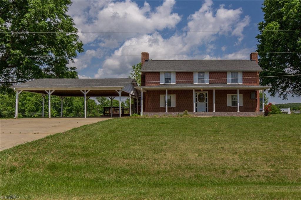 1090 Watt Stevens Road Danbury, NC 27016 - Photo 13 of 49 Gallery Image 13
