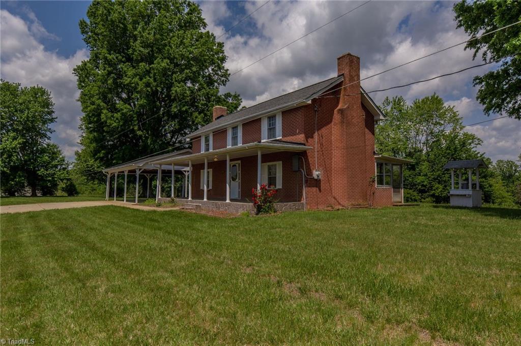 1090 Watt Stevens Road Danbury, NC 27016 - Photo 14 of 49 Gallery Image 14