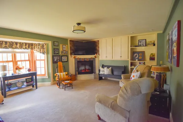 $350,000 | 639 North 4th Street, Warren, MN 56762