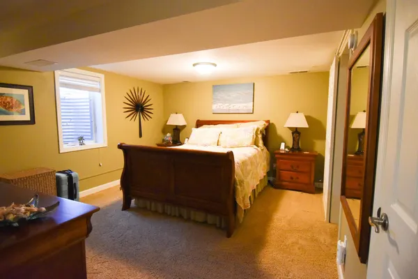 $350,000 | 639 North 4th Street, Warren, MN 56762