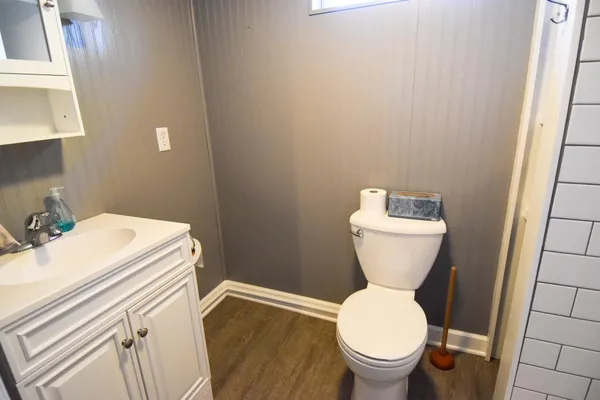 $350,000 | 639 North 4th Street, Warren, MN 56762