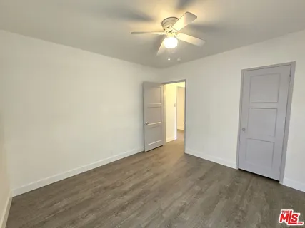 $1,075,000 | 5710 Vineland Avenue, North Hollywood, CA 91601