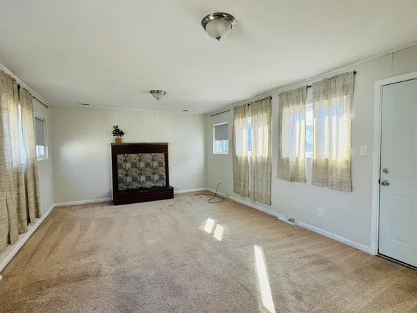 $179,000 | 119 West Mapledale Avenue, Hazel Park, MI 48030