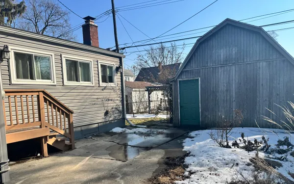 $179,000 | 119 West Mapledale Avenue, Hazel Park, MI 48030