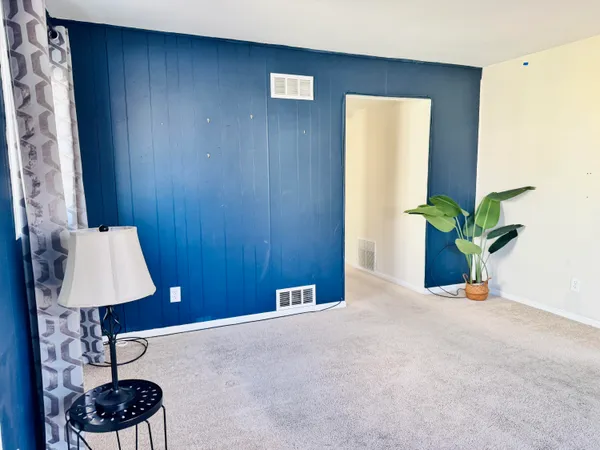 $179,000 | 119 West Mapledale Avenue, Hazel Park, MI 48030