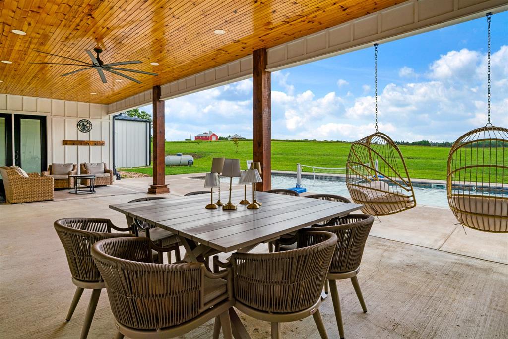 700 County Road Paris, TX 75462 - Photo 17 of 28
