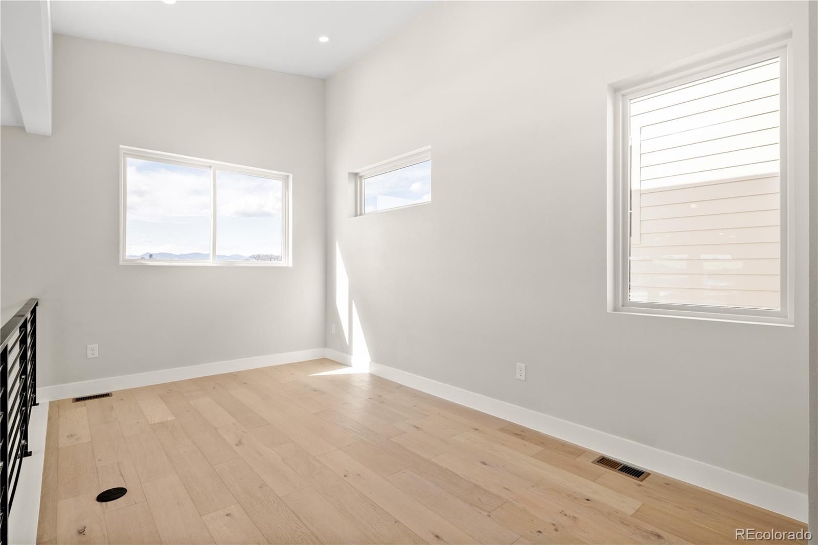 1465 Locust Street Denver, CO 80220 - Photo 20 of 31