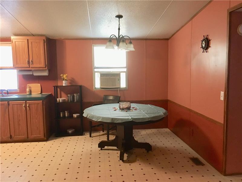 439 Cherry Road Chicora, PA 16025 - Photo 8 of 16