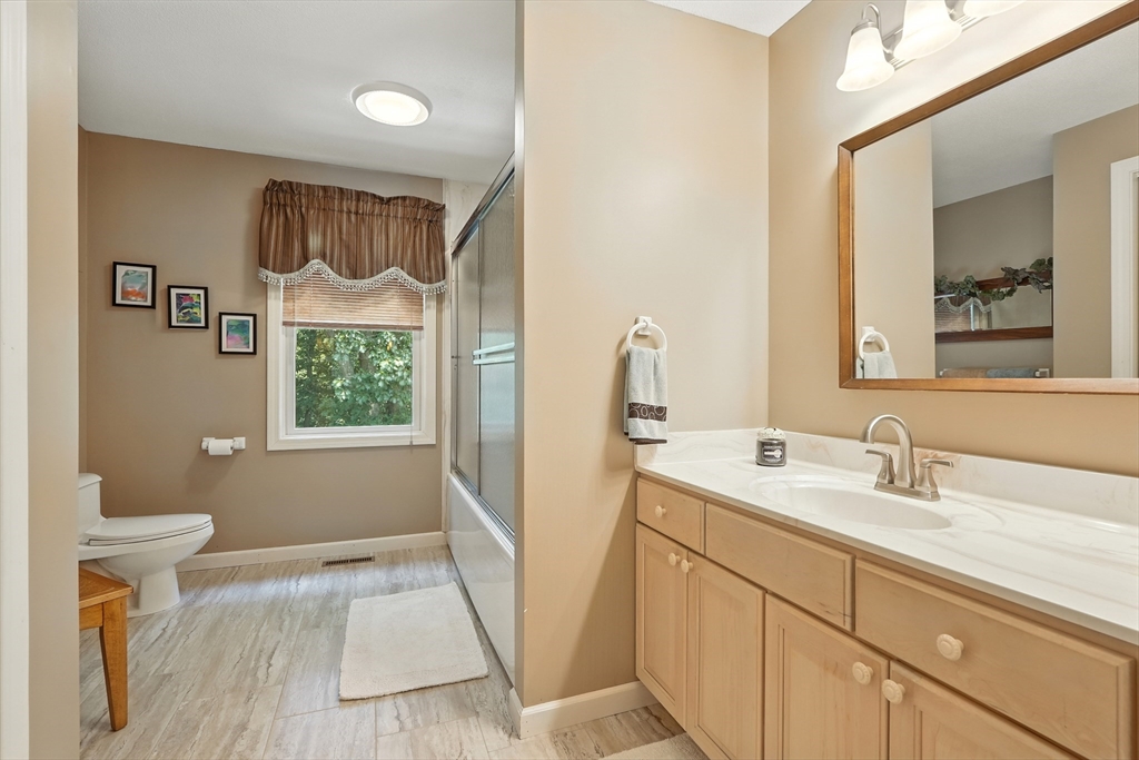 55 Dowds Lane Chicopee, MA 01020 - Photo 35 of 42