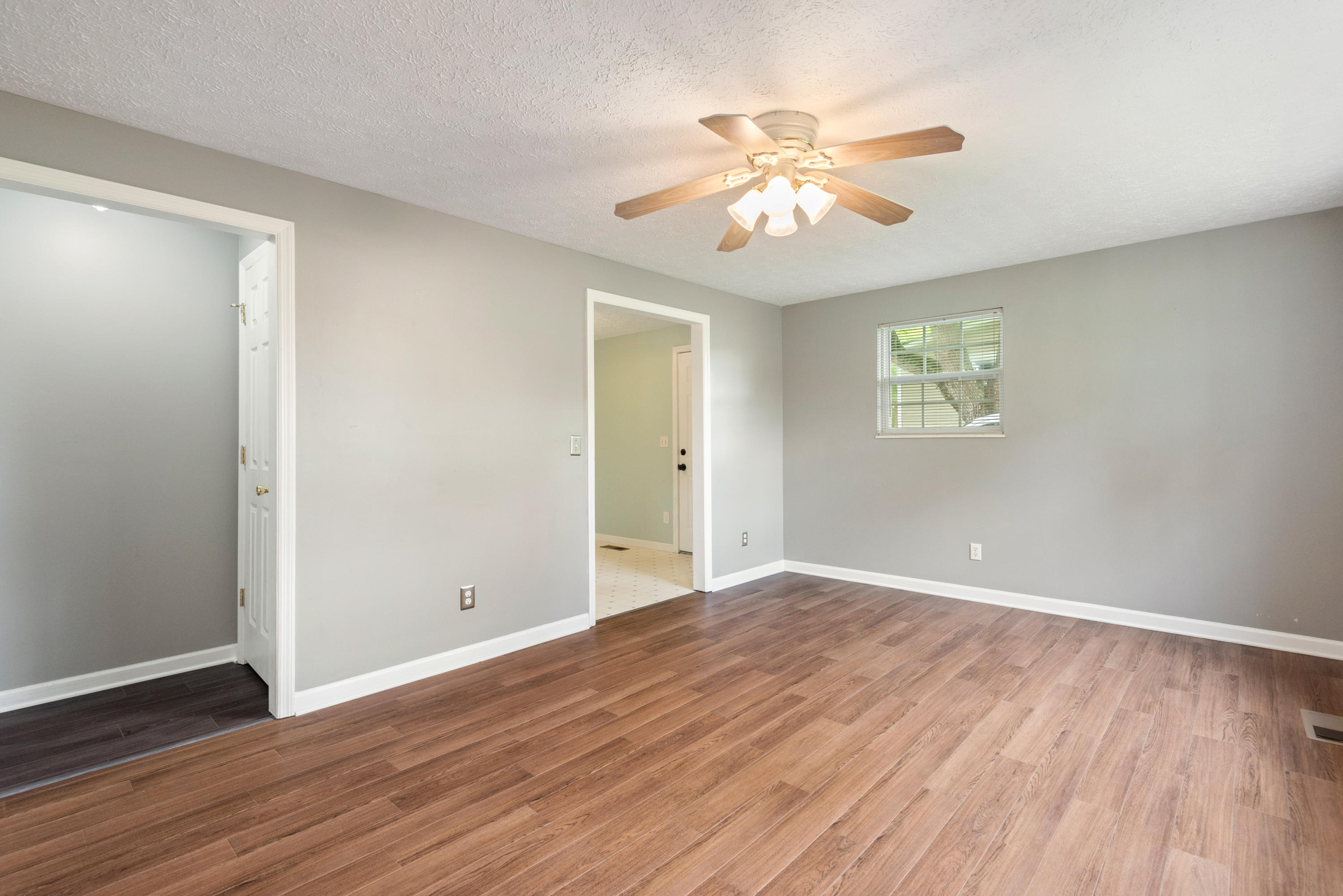 154 Hamil Road Friendsville, TN 37737 - Photo 4 of 29 154HamilRd-12