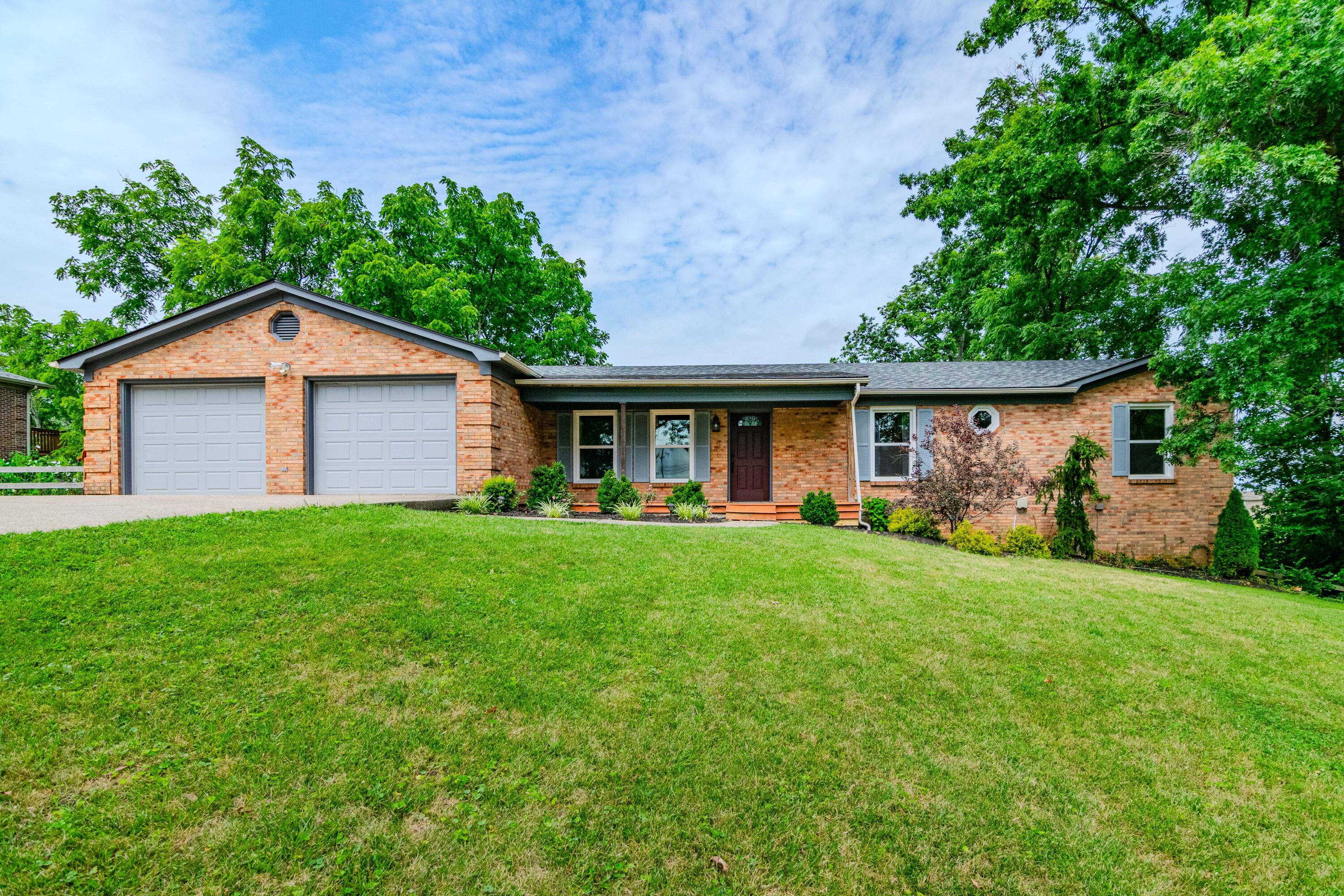 2100 Red House Road Richmond, KY 40475 - Photo 1 of 54 2100RedHouse-0158