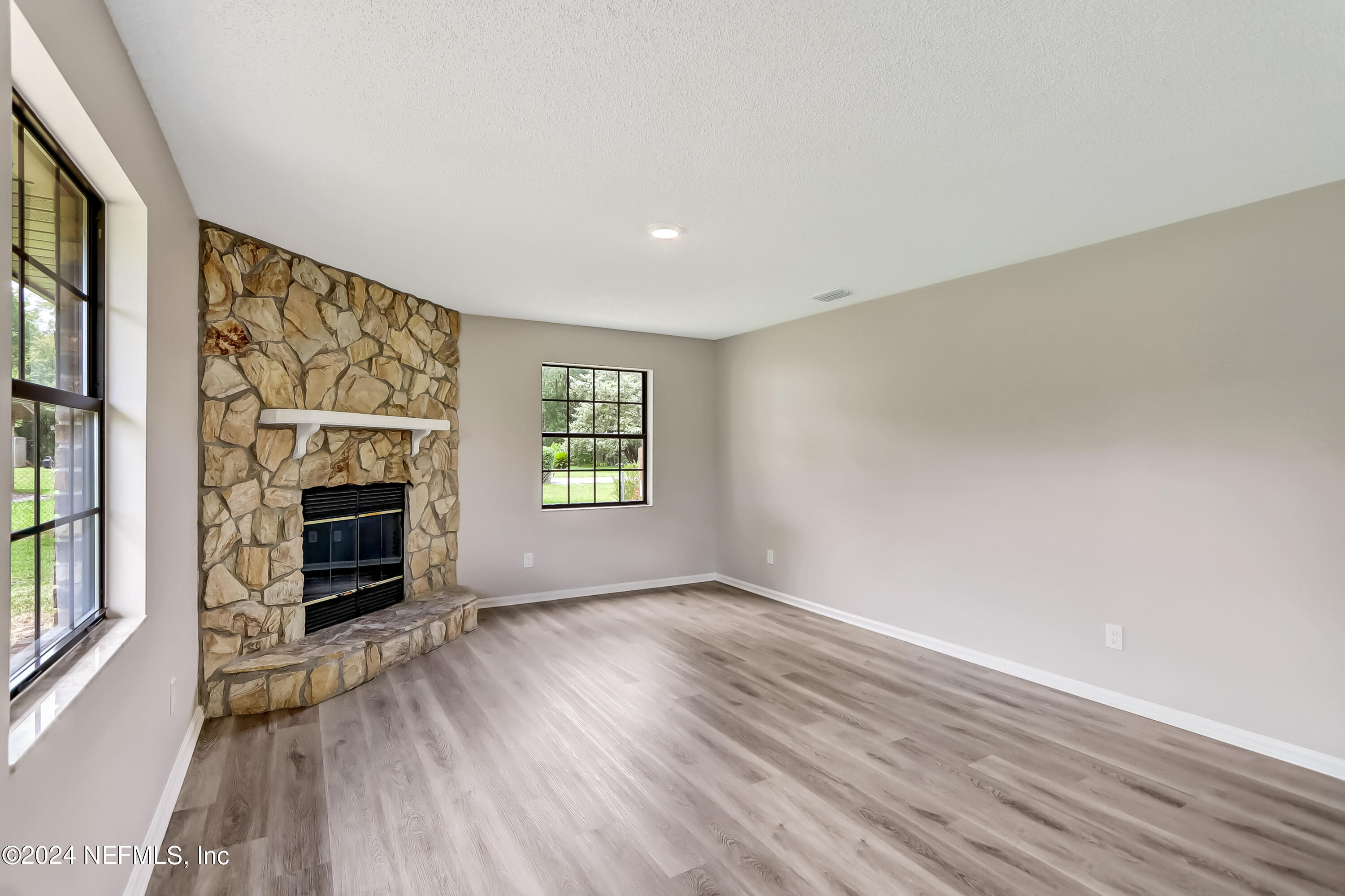 9244 Fish Road Jacksonville, FL 32220 - Photo 16 of 50 16
