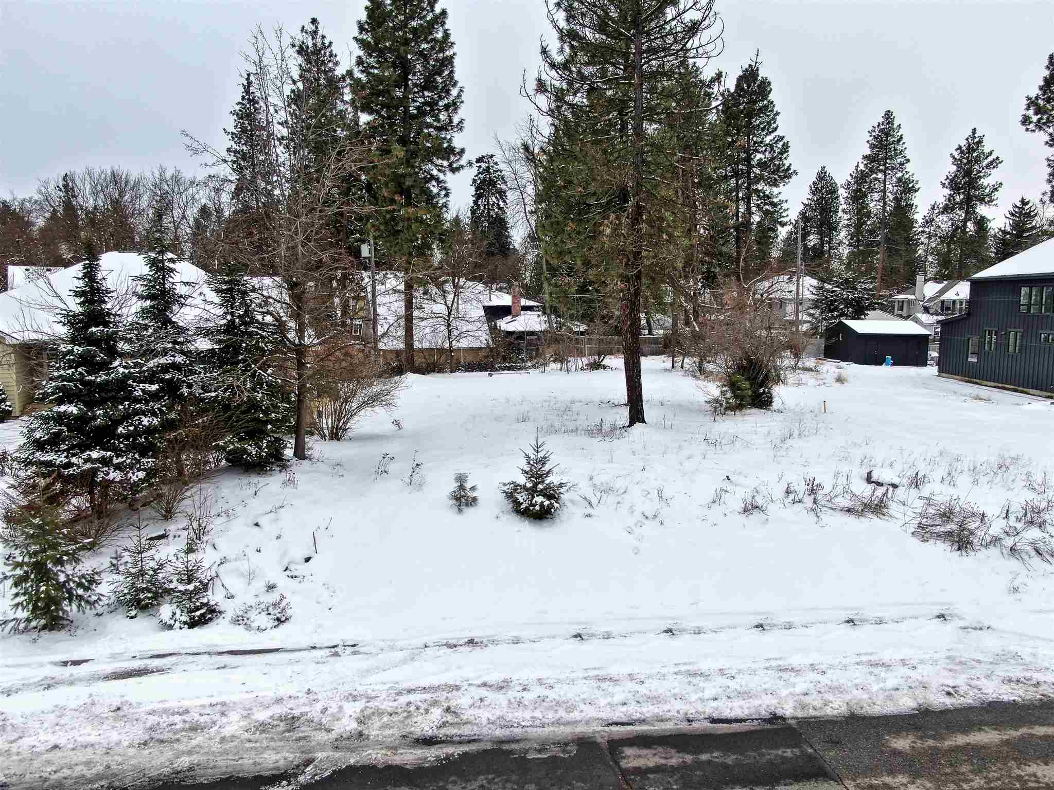 870 East Plateau Road Spokane, WA 99203 - Photo 1 of 29 Gallery Image 1