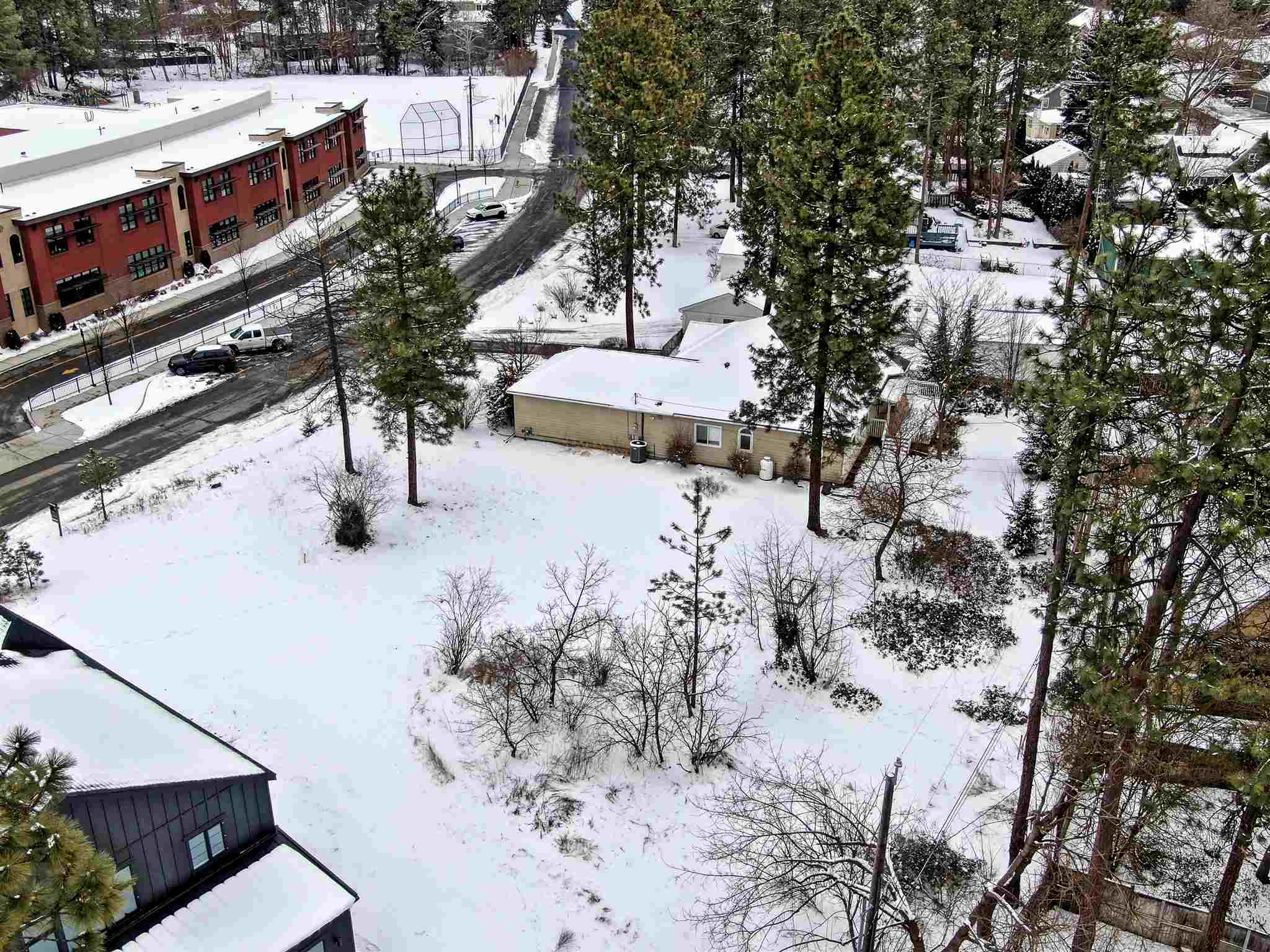 870 East Plateau Road Spokane, WA 99203 - Photo 12 of 29 Gallery Image 12