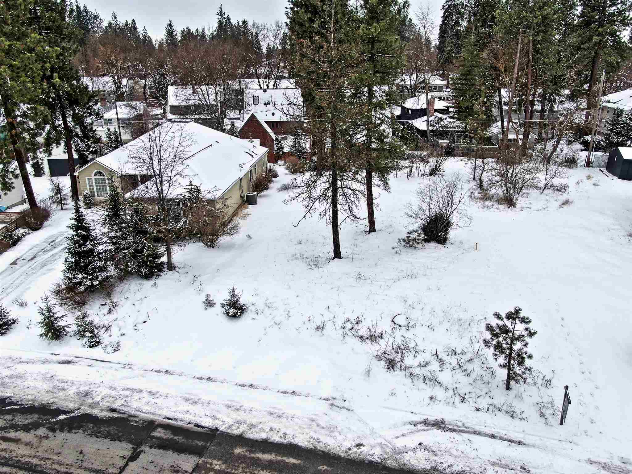 870 East Plateau Road Spokane, WA 99203 - Photo 4 of 29 Gallery Image 4