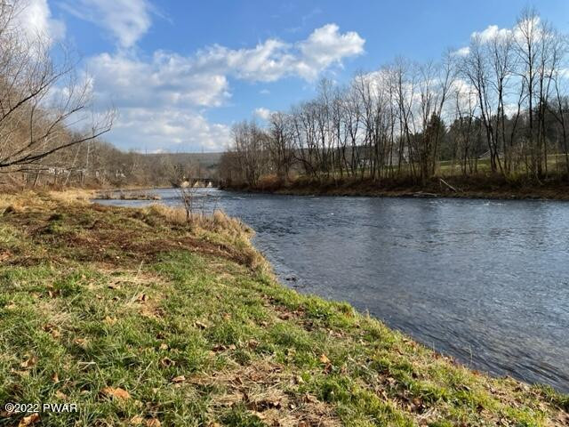 2 Hudson Street Hawley, PA 18428 - Photo 5 of 43