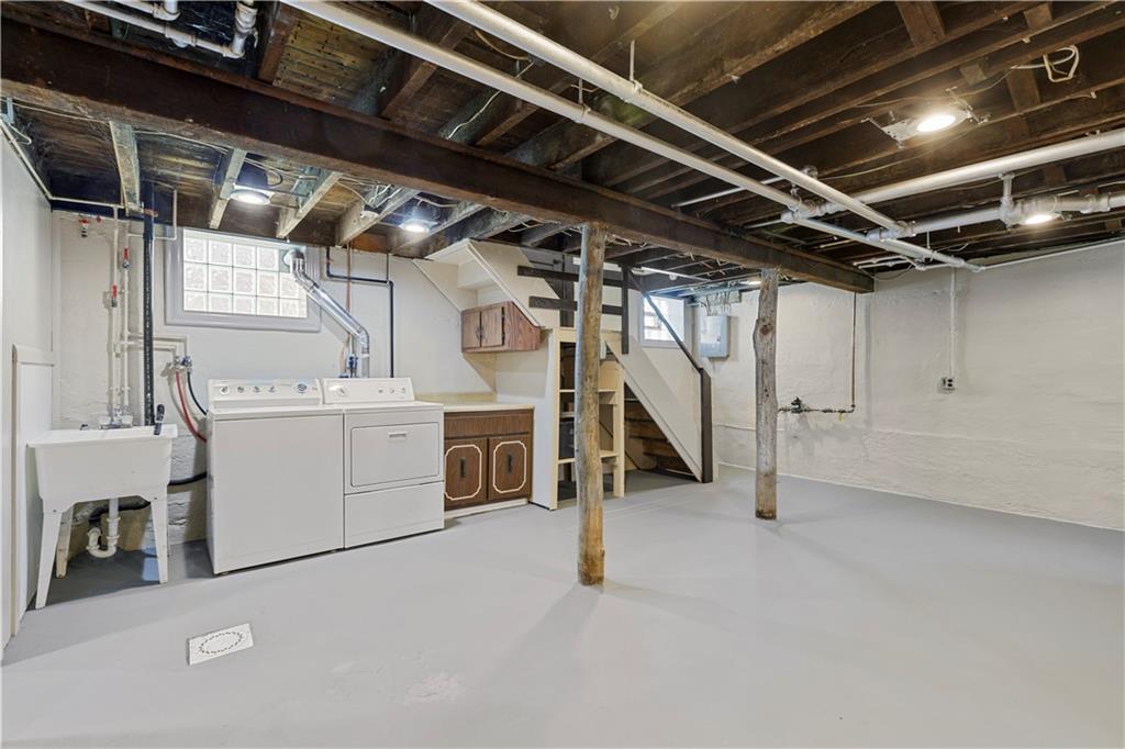 449 Reed Street Clairton, PA 15025 - Photo 20 of 25 Gallery Image 20