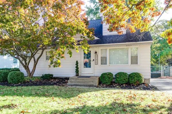 $3,100 | 33423 North Mill Road, Grayslake, IL 60030