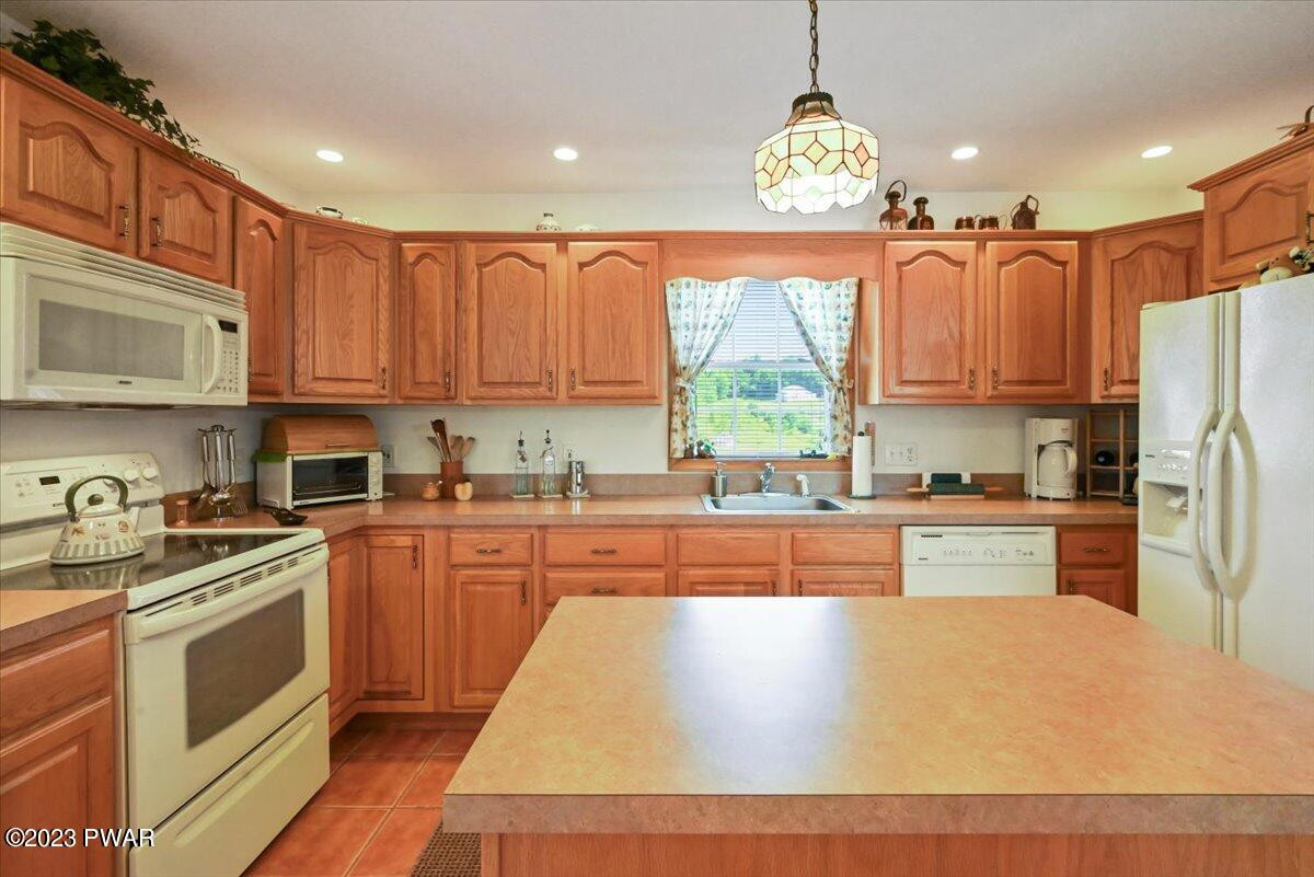 203 Griffith Road Tyler Hill, PA 18469 - Photo 19 of 47