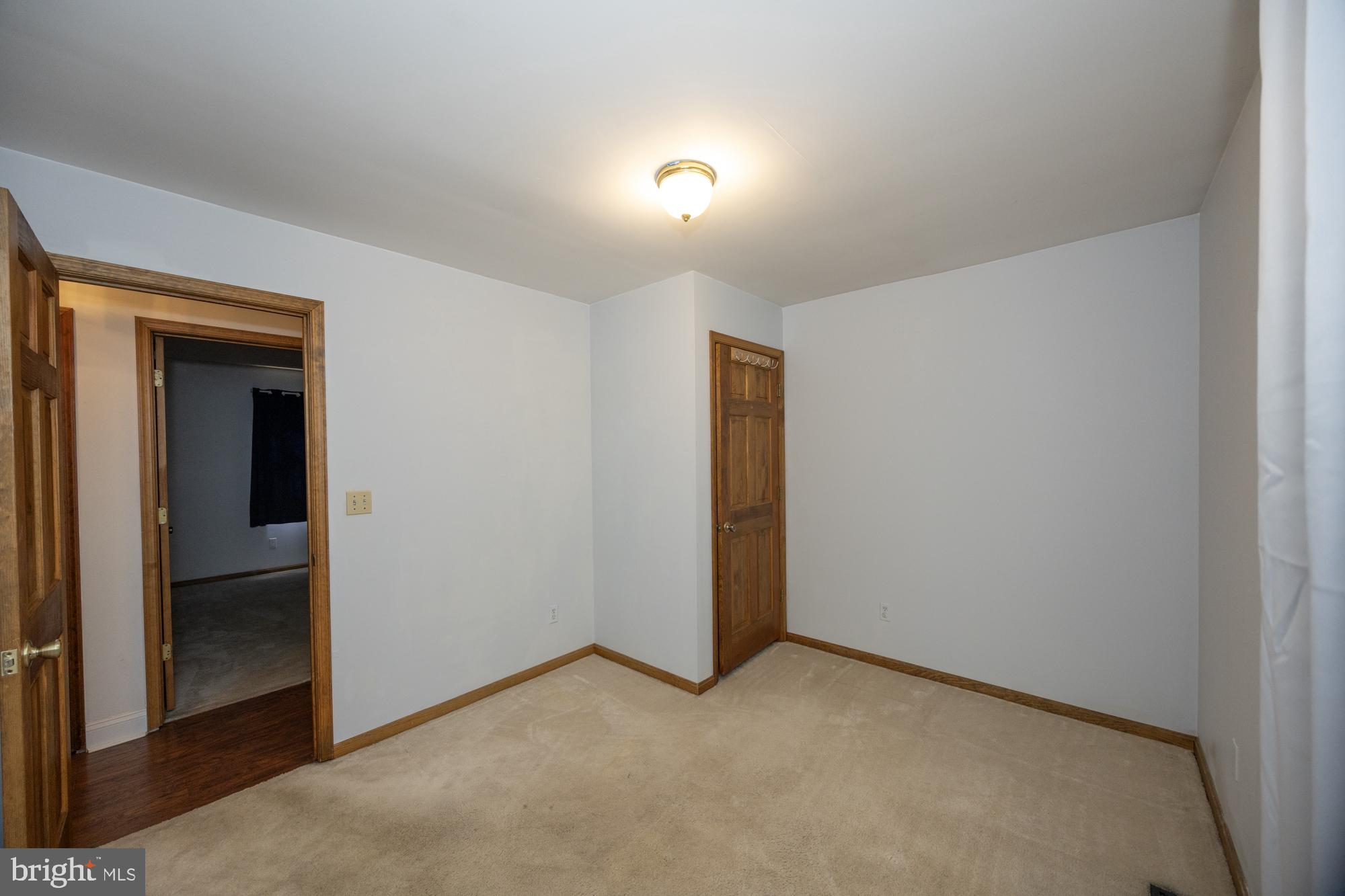 10958 Pit Road Seaford, DE 19973 - Photo 26 of 56 Bright and inviting blank canvas room.