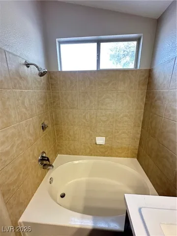 $1,875 | 154 Muddy Creek Avenue, Las Vegas, NV 89123