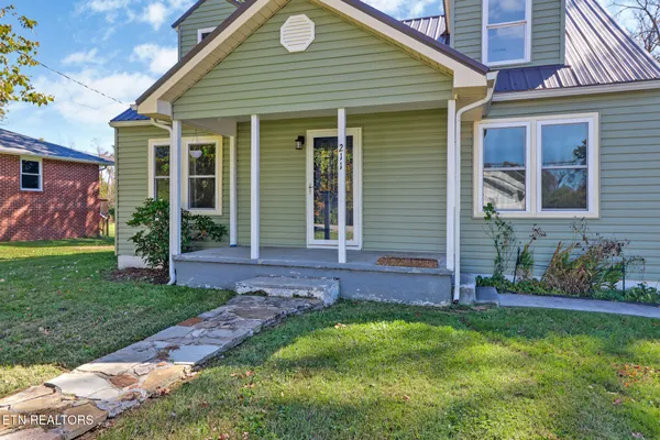 $249,500 | 211 Old Lantana Road, Crossville, TN 38555