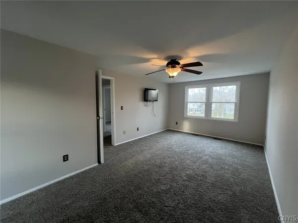 $3,200 | 10 Echodale Avenue, Lysander, NY 13027